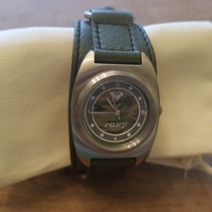 🏄‍♀️Roxy Watch🏄‍♀️